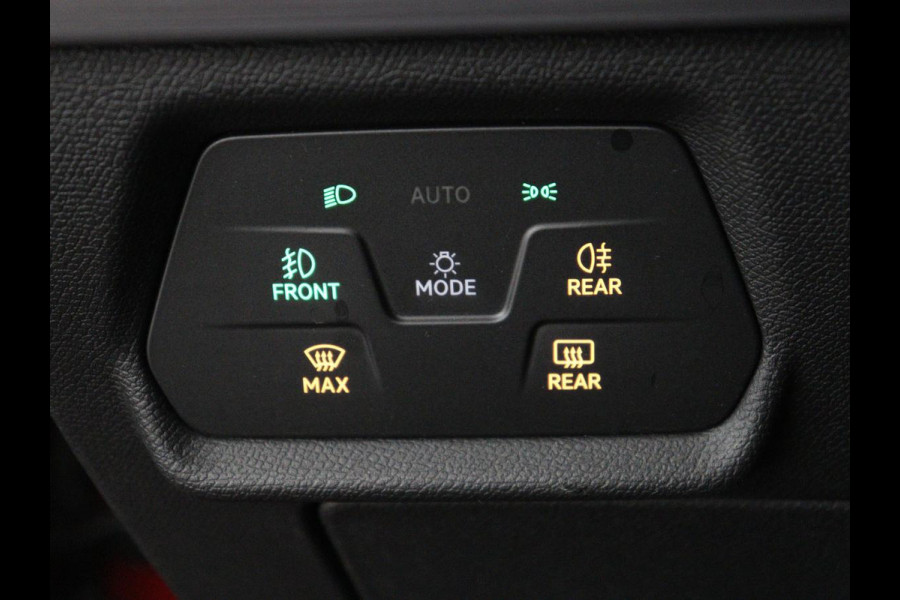 Seat Leon 1.5 eTSI FR Launch Edition | Stoelverwarming | Adaptive cruise | Carplay | Camera | Beats Pack | Sfeerverlichting | Navigatie | Keyless | Stuurverwarming | Navigatie