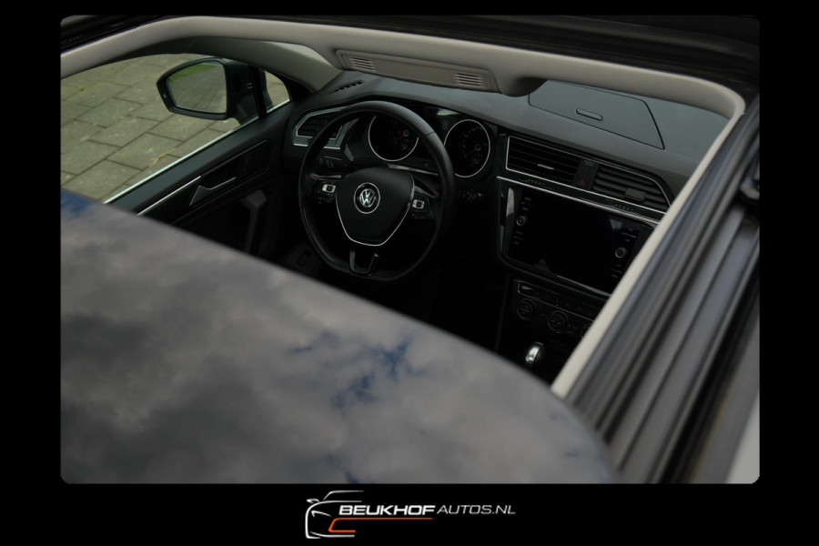 Volkswagen Tiguan 1.5 TSI ACT Business Panorama Carplay Navi