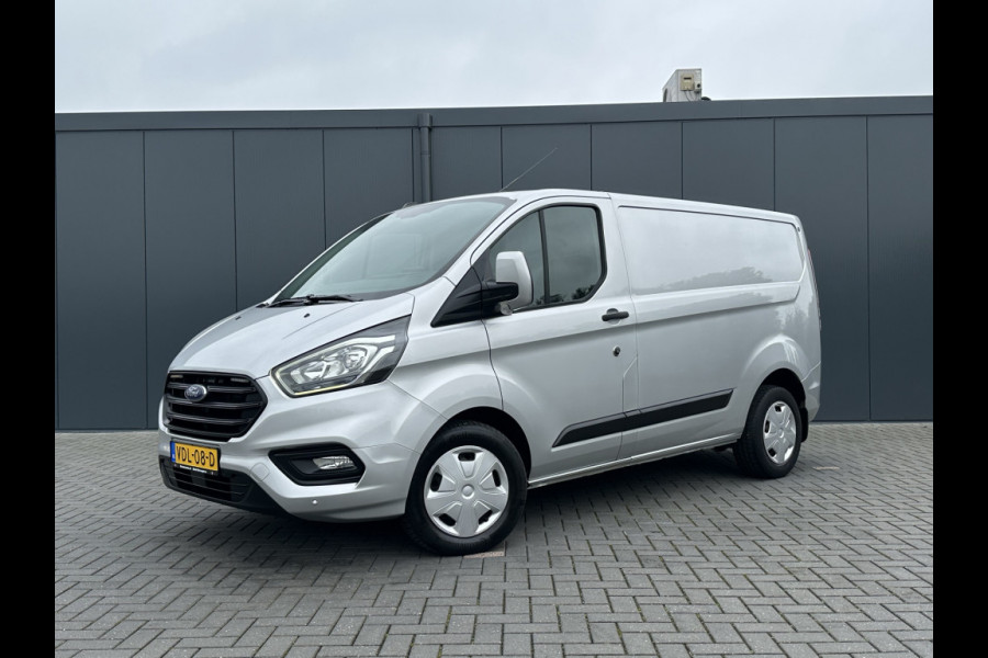 Ford Transit Custom 300 2.0 TDCI 130 PK / L1H1 / 1e EIG. / ZEER NETJES !! / 80.809 KM !! / ACHTERKLEP / STOELVERW. / AIRCO / CRUISE / NAVI / CAMERA