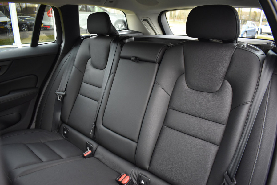 Volvo V60 T8 AWD 455PK Plug-in Hybrid Plus Perform. Ed. Dark | NIEUW | Polestar | 19"LMV | Leder | BLIS | ACC |