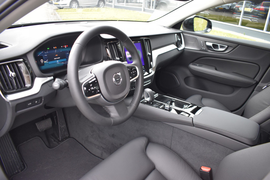 Volvo V60 T8 AWD 455PK Plug-in Hybrid Plus Perform. Ed. Dark | NIEUW | Polestar | 19"LMV | Leder | BLIS | ACC |