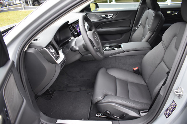 Volvo V60 T8 AWD 455PK Plug-in Hybrid Plus Perform. Ed. Dark | NIEUW | Polestar | 19"LMV | Leder | BLIS | ACC |