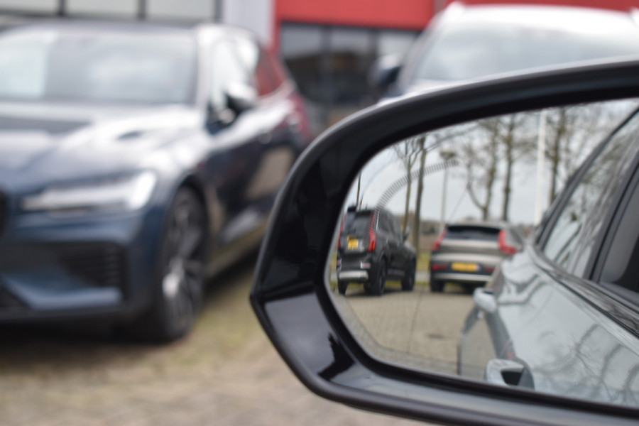 Volvo V60 T8 AWD 455PK Plug-in Hybrid Plus Perform. Ed. Dark | NIEUW | Polestar | 19"LMV | Leder | BLIS | ACC |