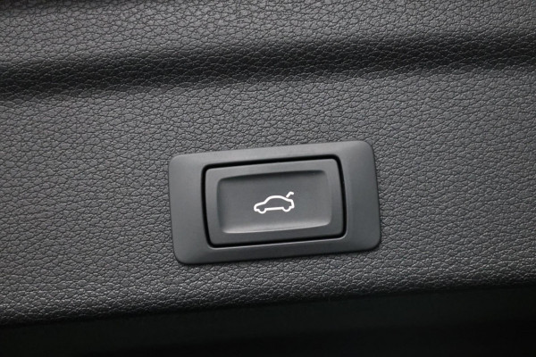 Audi Q3 Sportback 35 1.5 TFSI S-Edition 150+PK LED/S-LINE/VIRTUAL/PANO/20" LMV/PDC/ACC/ECC/12 MND GARANTIE!