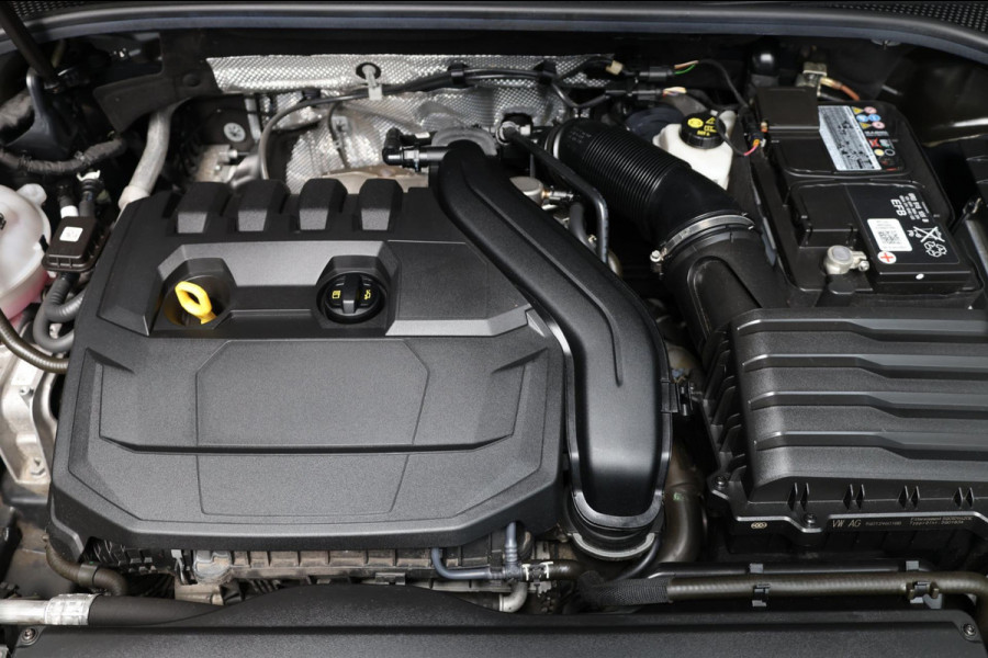 Audi Q3 Sportback 35 1.5 TFSI S-Edition 150+PK LED/S-LINE/VIRTUAL/PANO/20" LMV/PDC/ACC/ECC/12 MND GARANTIE!