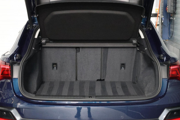 Audi Q3 Sportback 35 1.5 TFSI S-Edition 150+PK LED/S-LINE/VIRTUAL/PANO/20" LMV/PDC/ACC/ECC/12 MND GARANTIE!