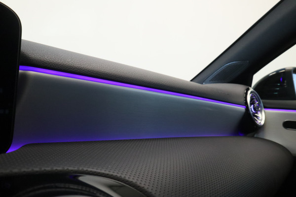 Mercedes-Benz A-Klasse 250 e Premium Plus AMG Line Keyless Go/Start 360 Camera Stoelverw