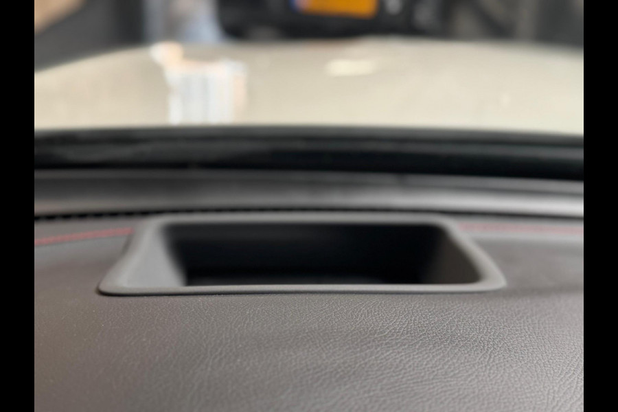 Mercedes-Benz GLC Coupé AMG 43 4MATIC Premium Plus | Memory | HUD | 360 camera | Keyless | Burmester | Luchtvering| Leder |