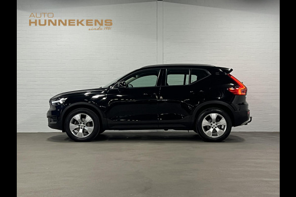 Volvo XC40 1.5 T3 Momentum Trekhaak | Cruise-/climate control | Achteruitrij camera | Carplay | Stoelverwarming