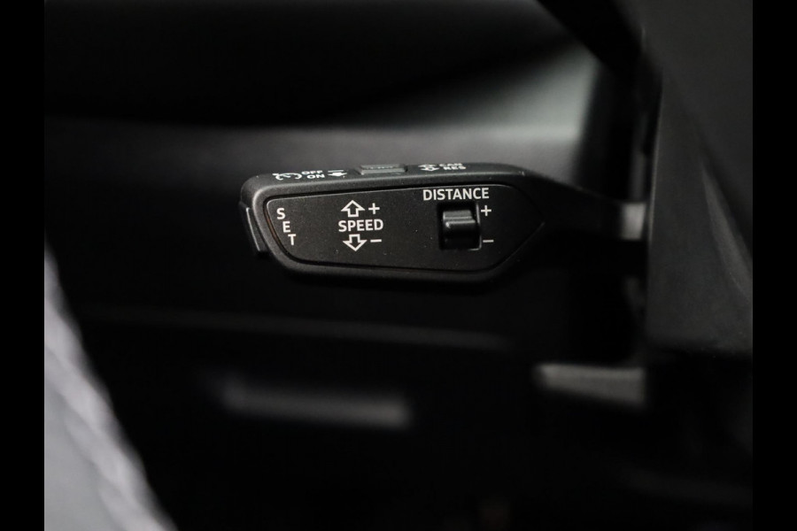 Audi Q5 Sportback S edition e-hybrid 299 pk | Techniekpakket plus | Glazen panoramadak | Lederen bekleding | Geheugen stoelen |