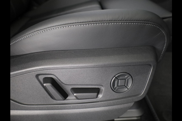 Audi Q5 Sportback S edition e-hybrid 299 pk | Techniekpakket plus | Glazen panoramadak | Lederen bekleding | Geheugen stoelen |