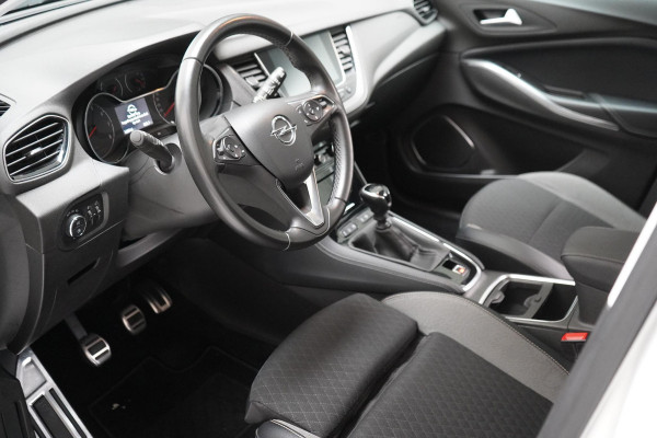 Opel Grandland X 1.2 130pk Turbo Innovation | Blind-spot | Sportstoelen | Cruise control | Climate control ECC | Lm velgen