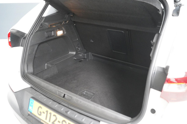 Opel Grandland X 1.2 130pk Turbo Innovation | Blind-spot | Sportstoelen | Cruise control | Climate control ECC | Lm velgen