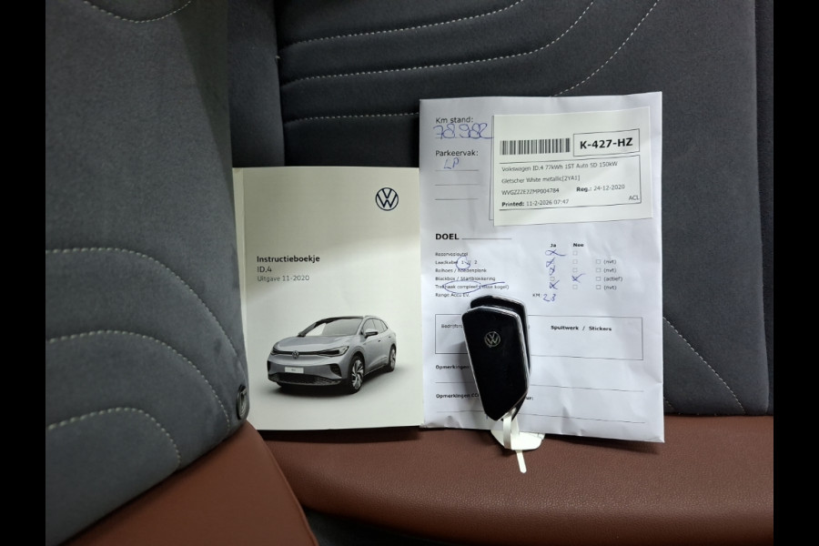 Volkswagen ID.4 First 77 kWh | Stoelverwarming | Stuurverwarming | Trekhaak | Adaptive Cruise Control | Navigatie | Apple Carplay | Keyless | Camera | Parkersensoren |