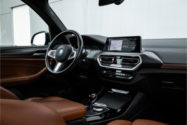 BMW X3 xDrive30e M Sport Panorama / Individual / Camera / 20inch / M Sport Remsysteem / HiFi /