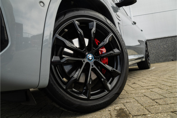 BMW X3 xDrive30e M Sport Panorama / Individual / Camera / 20inch / M Sport Remsysteem / HiFi /