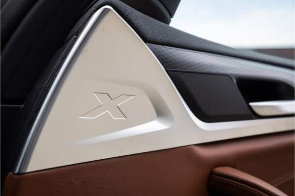 BMW X3 xDrive30e M Sport Panorama / Individual / Camera / 20inch / M Sport Remsysteem / HiFi /