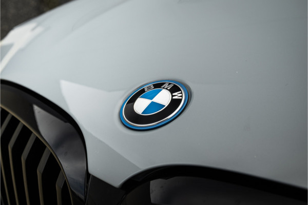 BMW X3 xDrive30e M Sport Panorama / Individual / Camera / 20inch / M Sport Remsysteem / HiFi /