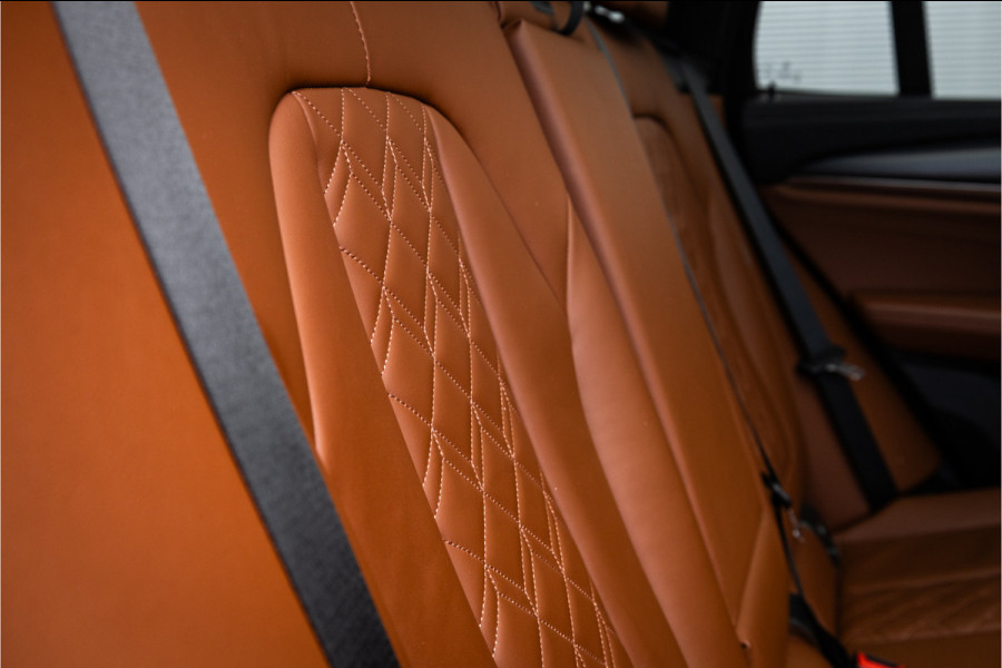 BMW X3 xDrive30e M Sport Panorama / Individual / Camera / 20inch / M Sport Remsysteem / HiFi /