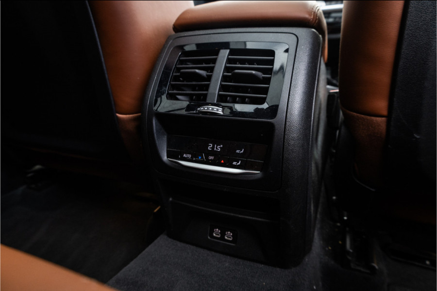 BMW X3 xDrive30e M Sport Panorama / Individual / Camera / 20inch / M Sport Remsysteem / HiFi /