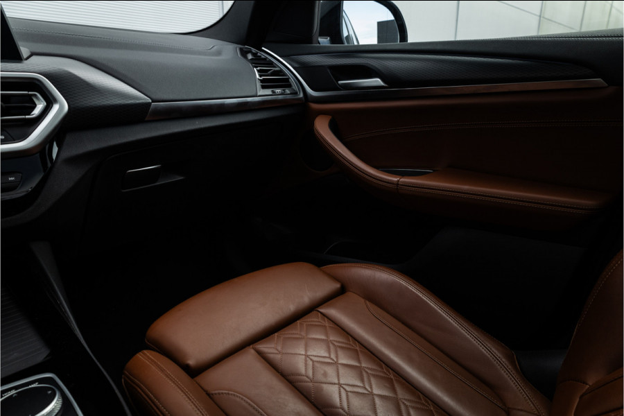 BMW X3 xDrive30e M Sport Panorama / Individual / Camera / 20inch / M Sport Remsysteem / HiFi /