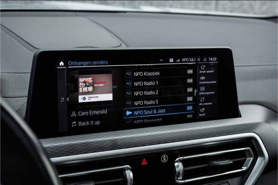 BMW X3 xDrive30e M Sport Panorama / Individual / Camera / 20inch / M Sport Remsysteem / HiFi /