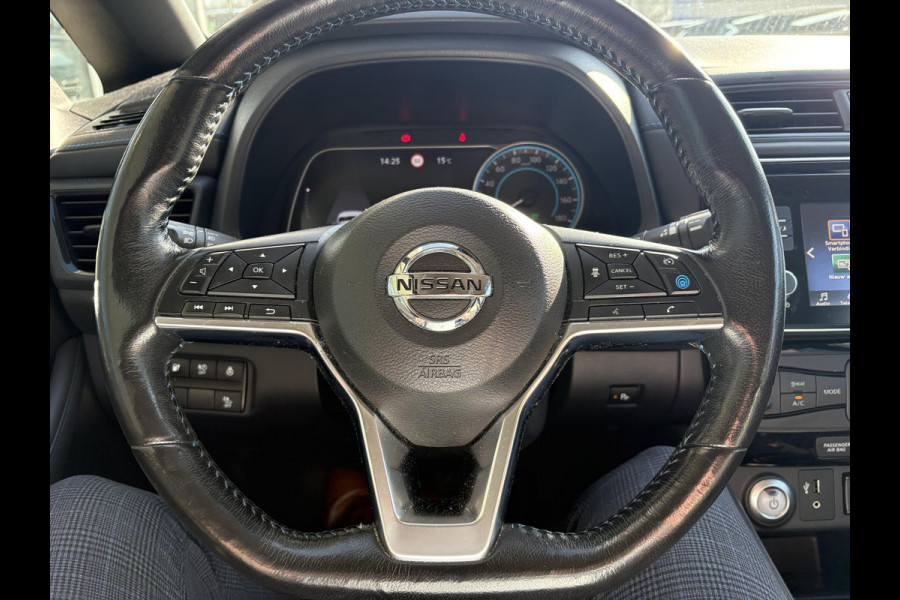 Nissan Leaf Tekna 40 kWh | ProPilot | 360 Camera | Stoelverwarming | BOSE | Stuurverwarming |
