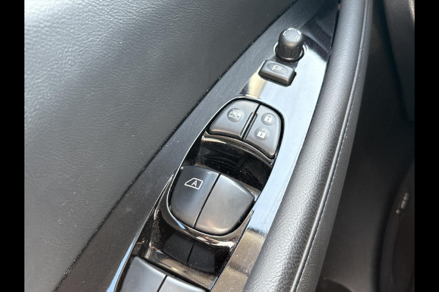 Nissan Leaf Tekna 40 kWh | ProPilot | 360 Camera | Stoelverwarming | BOSE | Stuurverwarming |