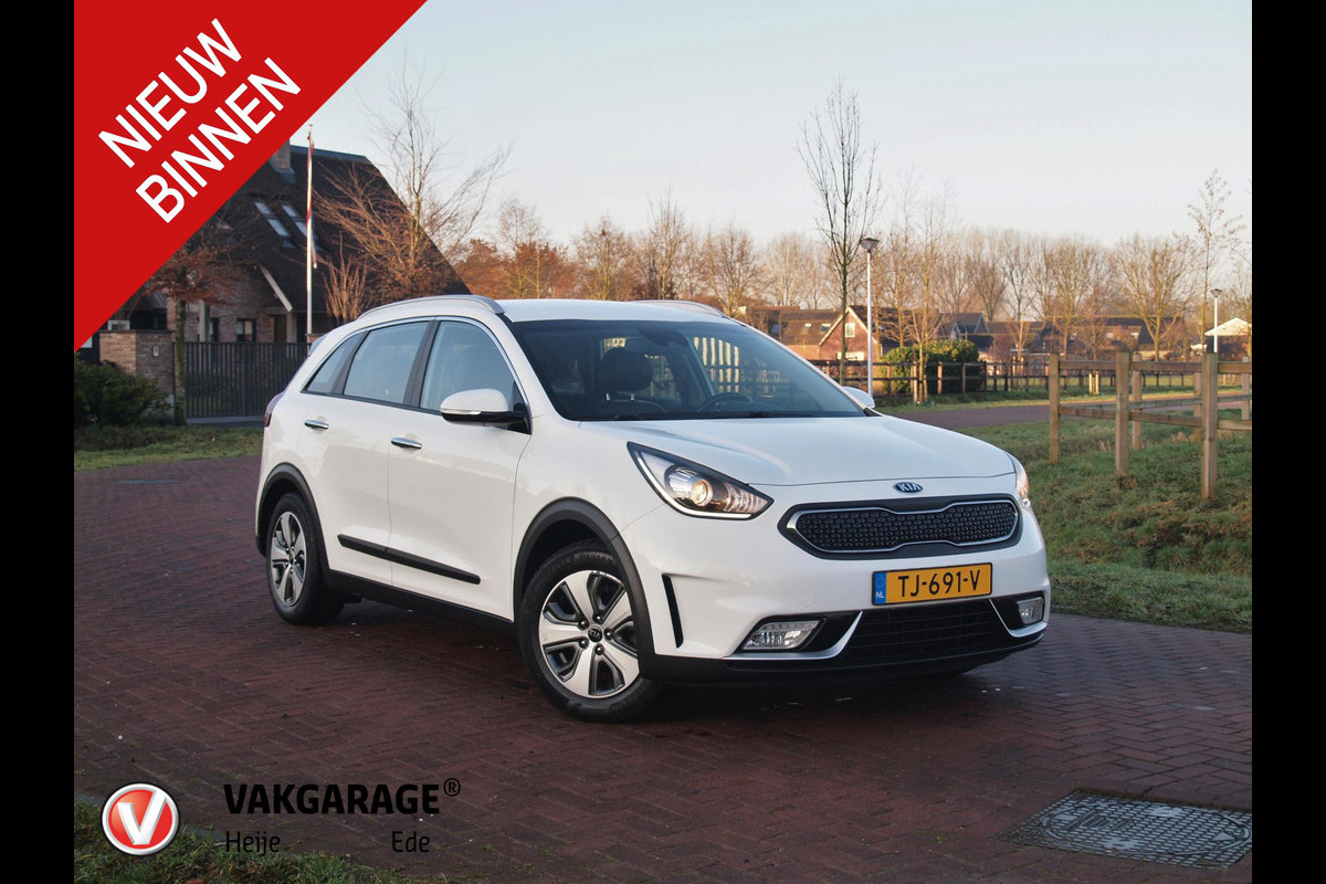 Kia Niro 1.6 GDi Hybrid DynamicLine | Camera | Trekhaak | Cruise Control | Apple Carplay |