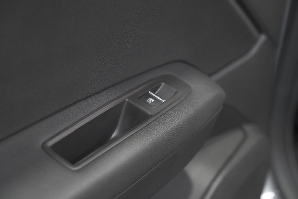 Renault Captur 1.8 E-Tech Full Hybrid 160 Techno | Camera | Winterpakket | Adaptieve Cruise Control | Apple Carplay