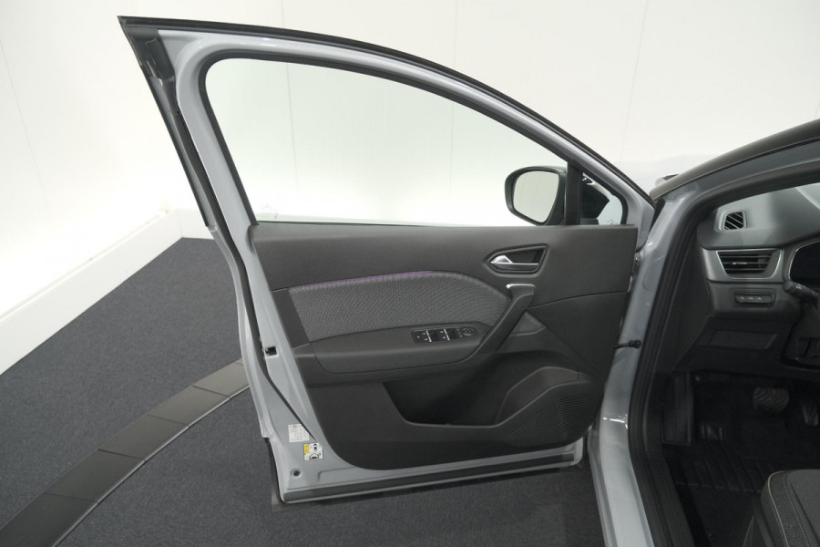 Renault Captur 1.8 E-Tech Full Hybrid 160 Techno | Camera | Winterpakket | Adaptieve Cruise Control | Apple Carplay