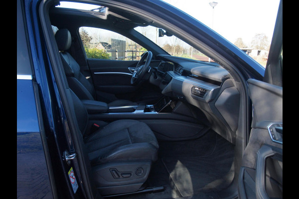 Audi e-tron 55 quattro S edition 95 kWh | SOH 95% | S-Line | Panoramadak | Trekhaak | Apple Carplay | Cruise Control | Parkeersensoren |