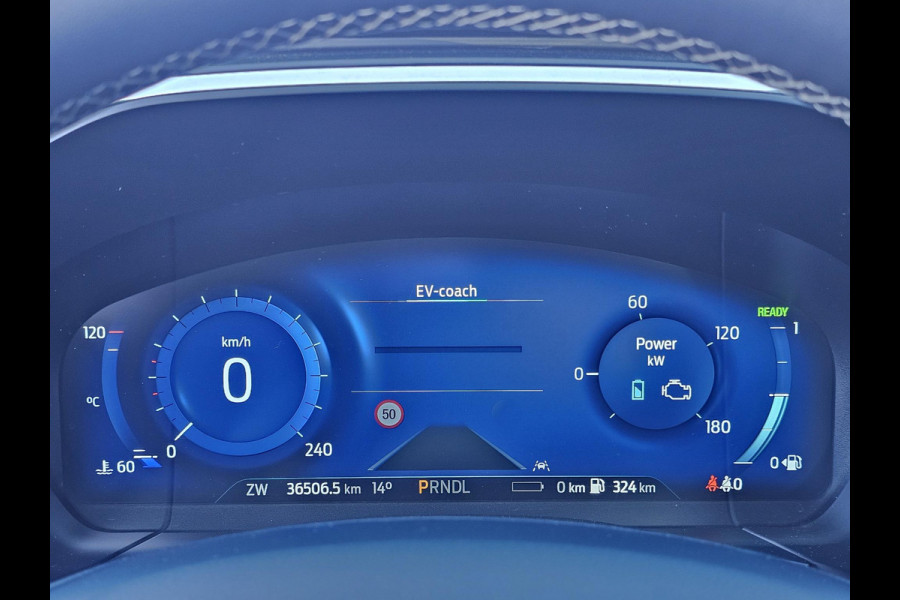 Ford Kuga Vignale Panoramadak | Lederen bekleding | Stoelgeheugen | Stoelverwarming | Head-up display | Zéér compleet!