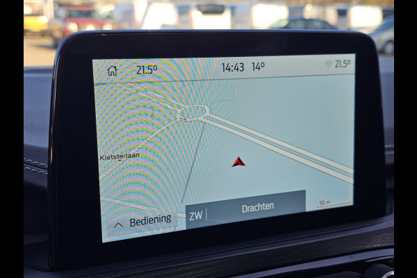 Ford Kuga Vignale Panoramadak | Lederen bekleding | Stoelgeheugen | Stoelverwarming | Head-up display | Zéér compleet!