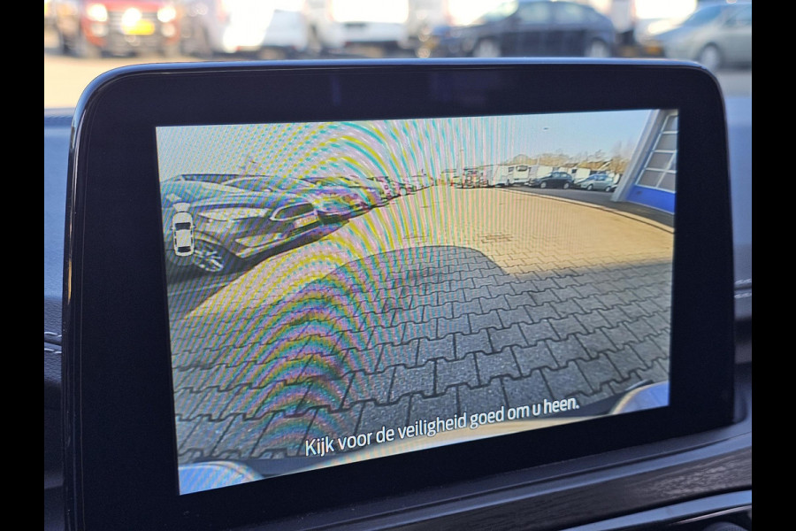 Ford Kuga Vignale Panoramadak | Lederen bekleding | Stoelgeheugen | Stoelverwarming | Head-up display | Zéér compleet!