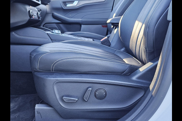 Ford Kuga Vignale Panoramadak | Lederen bekleding | Stoelgeheugen | Stoelverwarming | Head-up display | Zéér compleet!
