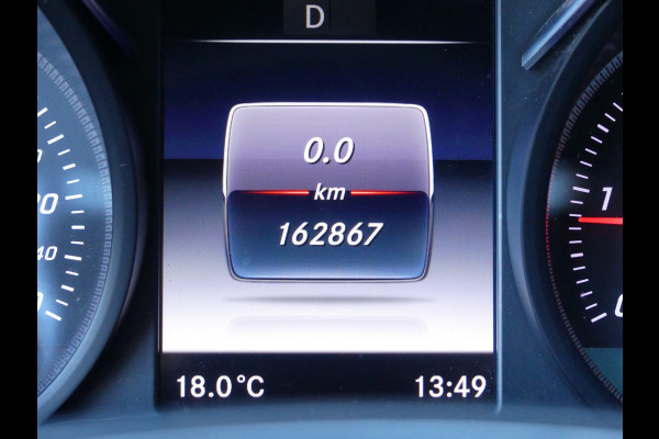 Mercedes-Benz V-Klasse 250d Lang AMG Pakket Dubbel Cabine PANORAMADAK