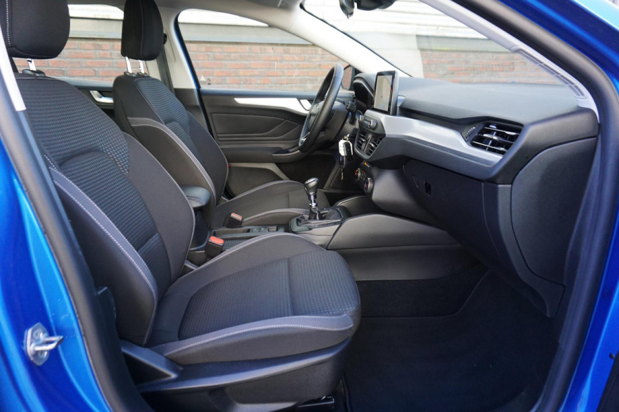 Ford FOCUS Wagon 1.0 EcoB.125PK Hybrid Business/Dealeronderhouden/ December 2021!