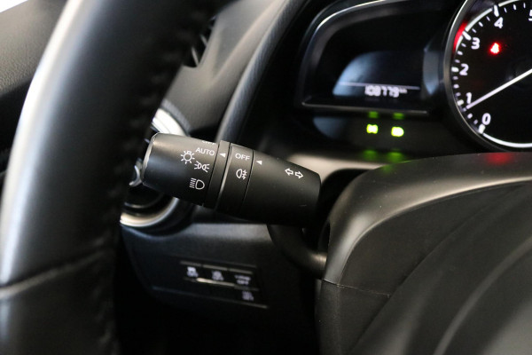 Mazda 2 1.5 Skyactiv-G Luxury | Camera | LED | NAP | Dealer onderhouden | Nwe APK |