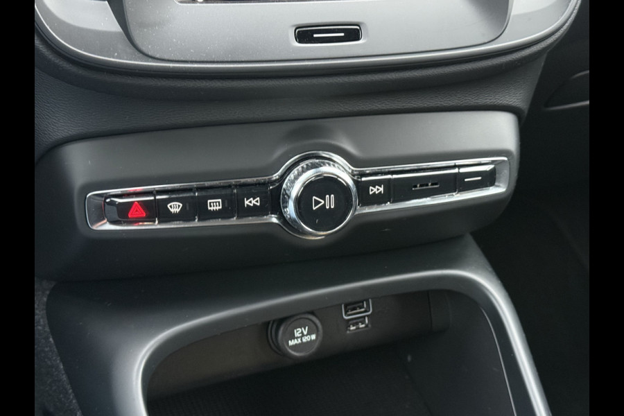 Volvo XC40 1.5 T3 Momentum | Navi | CarPlay | Cruise | Camera | LED