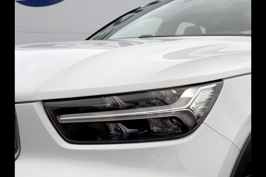 Volvo XC40 1.5 T3 Momentum | Navi | CarPlay | Cruise | Camera | LED