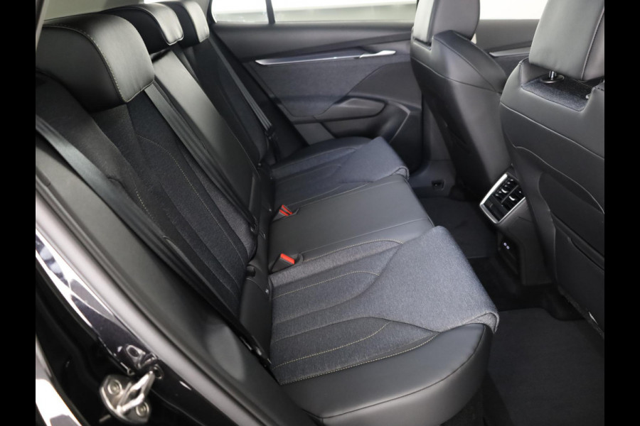 Škoda Elroq 60 Business Edition - Tour 204pk | 20 inch | Stoelverwarming | Adaptive Cruise Control | Blind Spot