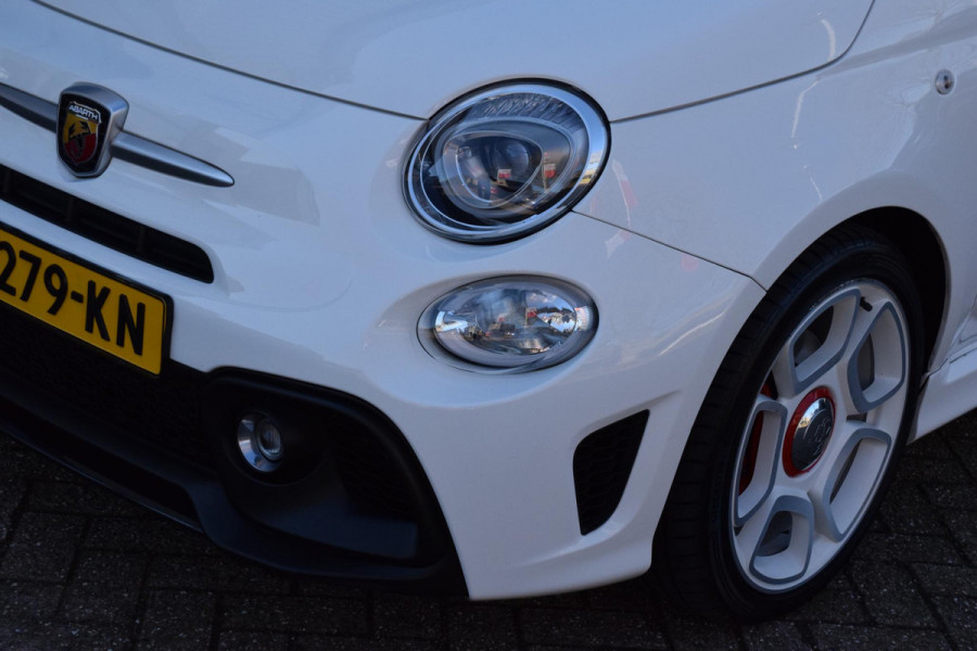 Fiat 500C 1.4 T-Jet Abarth 595 70th Anniversary
