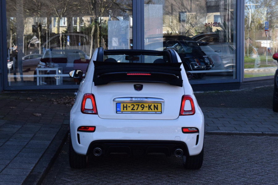 Fiat 500C 1.4 T-Jet Abarth 595 70th Anniversary