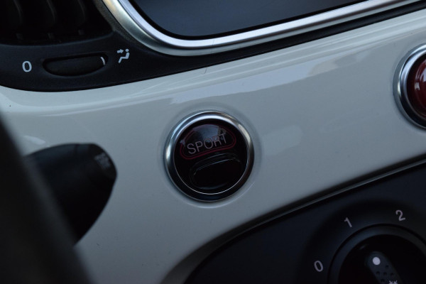 Fiat 500C 1.4 T-Jet Abarth 595 70th Anniversary