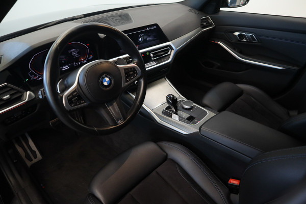 BMW 3 Serie Touring 320i M-Sport Business Edition Climate/Cruise Navi PDC NAP! 24 maanden garantie mogelijk *(vraag naar de voorwaarden)
