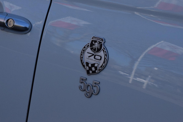 Abarth 500C 1.4 T-Jet 595 70th Anniversary