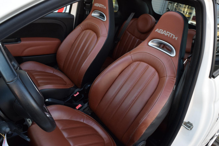 Abarth 500C 1.4 T-Jet 595 70th Anniversary