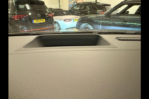 Mercedes-Benz GLA 250 e AMG PANO/LEDER/H-UP/STOEL-M/BURMESTER/BAB/CARPLAY/SFEERVERL///