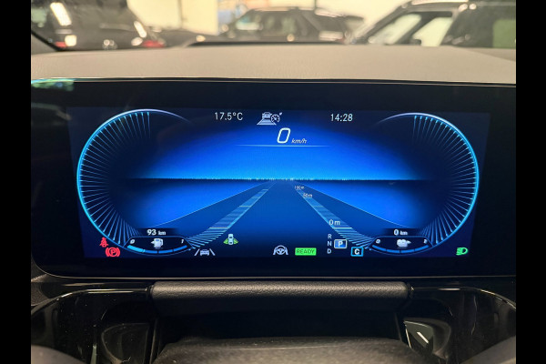 Mercedes-Benz GLA 250 e AMG PANO/LEDER/H-UP/STOEL-M/BURMESTER/BAB/CARPLAY/SFEERVERL///